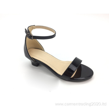 Patent leather upper ankle strap low-heel kids sandals